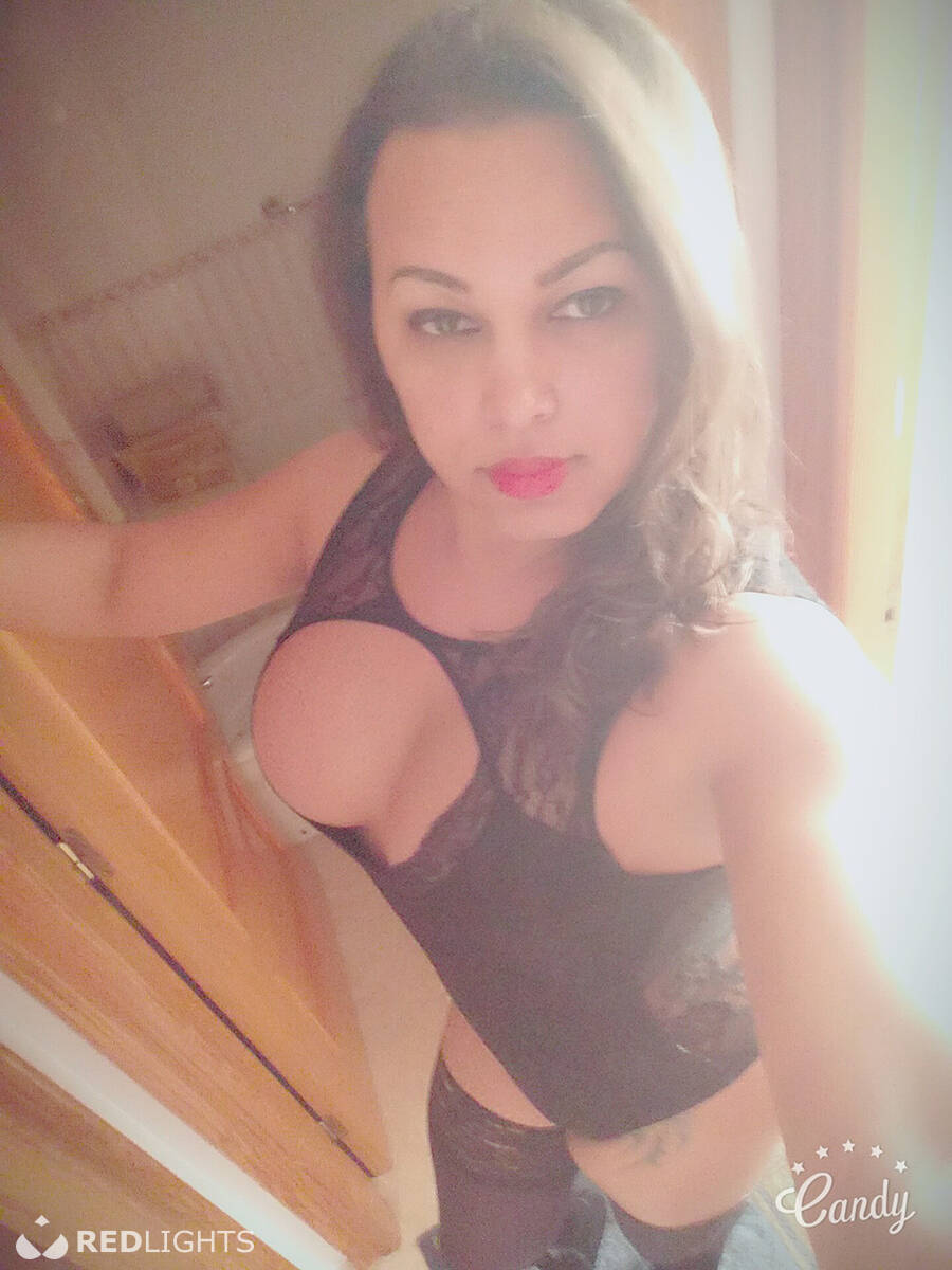 thuisontvangst hellevoetsluis geile chat thuisontvangst hellevoetsluis geile chat