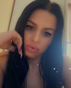 Larisa FULL SERVICE