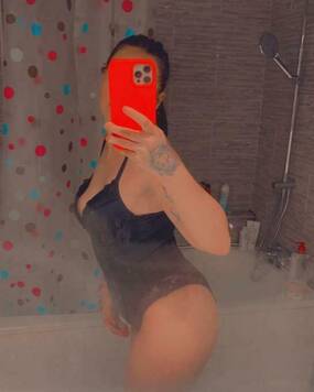 Larisa FULL SERVICE