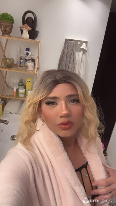 Rebeka (Foto)