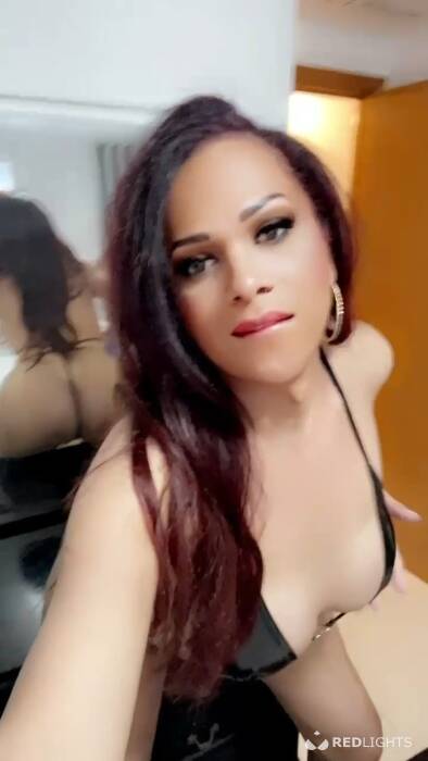TS VANESSA DIVINELLI (Foto)