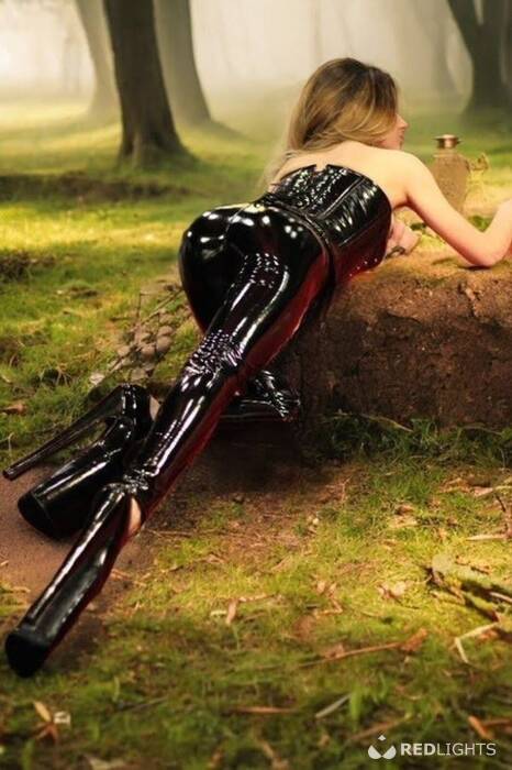 Mistress Emma (Foto)