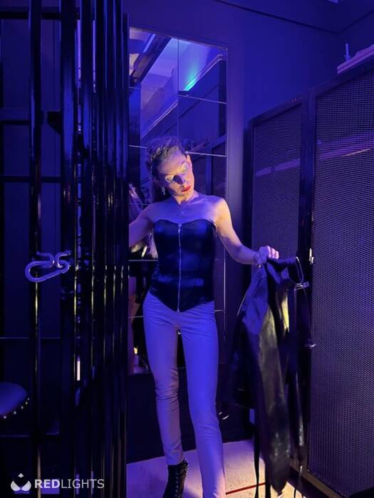 Mistress Emma (Foto)