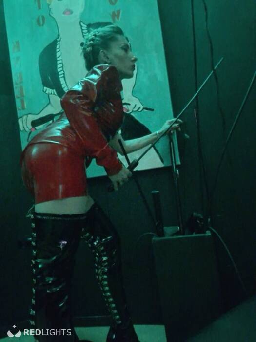 Mistress Emma (Foto)