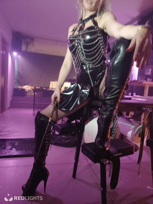 Maitresse Morgane en virtuel (Foto)
