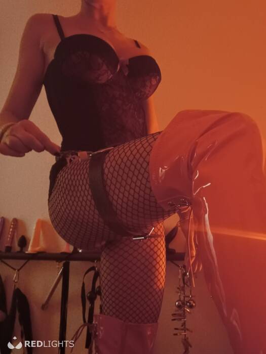Maitresse Morgane en virtuel (Foto)