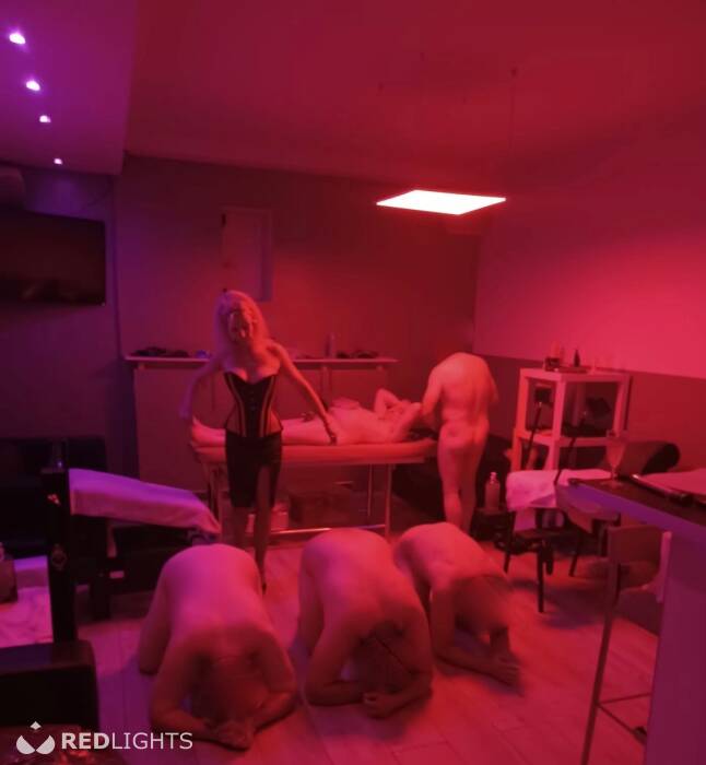 Maitresse Morgane en virtuel (Foto)