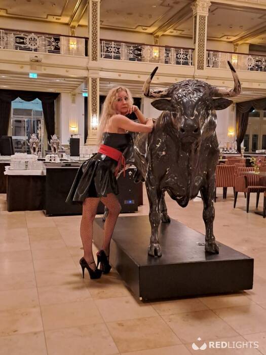 Maitresse Morgane en virtuel (Foto)