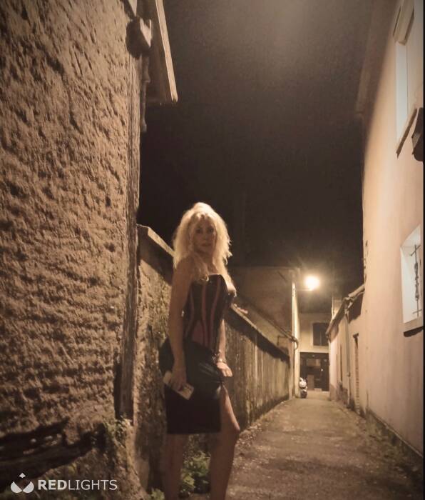 Maitresse Morgane en virtuel (Foto)