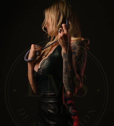 Lucia Noir