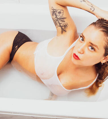 Sensual Massage by Victoria