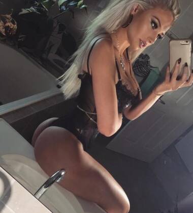 𝟭𝟬𝟬% geverifieerde foto’s!