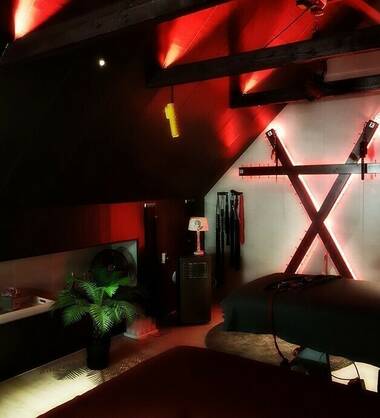 Lady Butterfly Massage