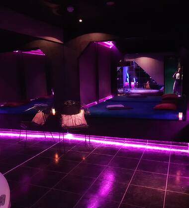 Lady Butterfly Massage