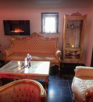 Lady Butterfly Massage