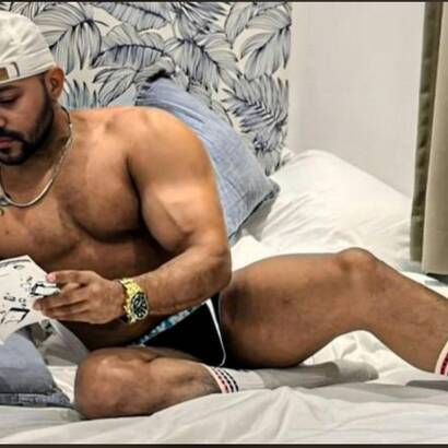 Brasílian Muscle Hot