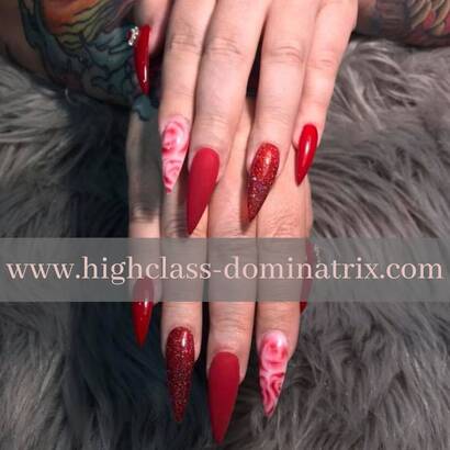Dominatrix Noa