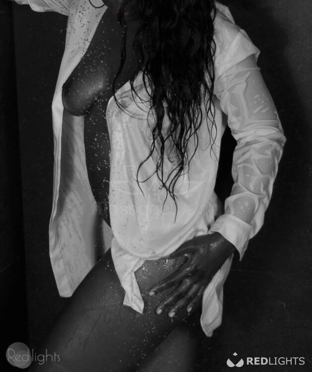 Thuisontvangst Sexy Masseuses MassageWereld Soest