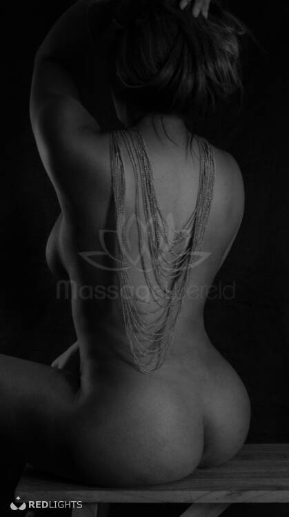 Thuisontvangst Sexy Masseuses MassageWereld Soest