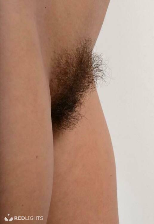 Thuisontvangst Hairy girl