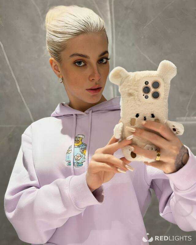 Eliza (Foto)