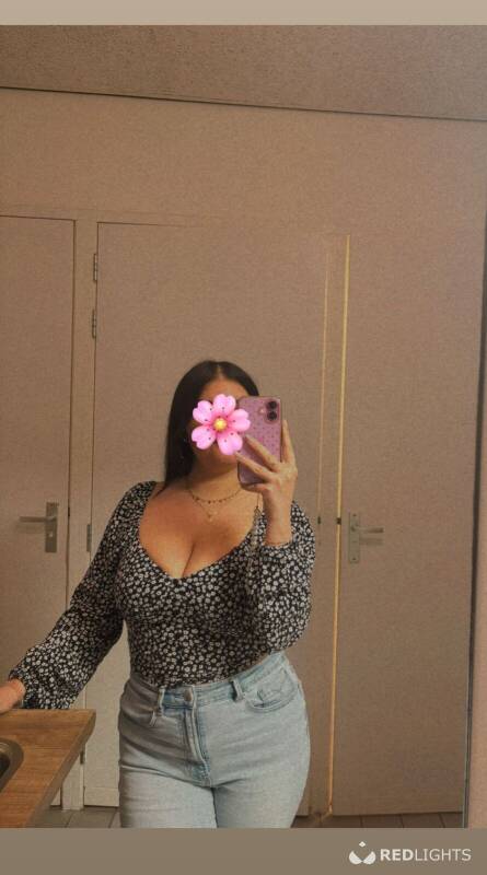 Ada (Foto)